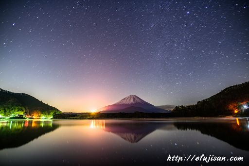 昇る大犬座｜夜景｜富士山