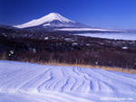 三国峠パノラマ台で撮影した雪景と富士山