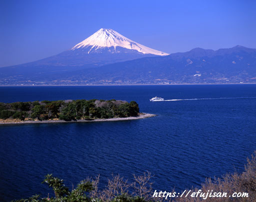 西伊豆戸田からの富士山