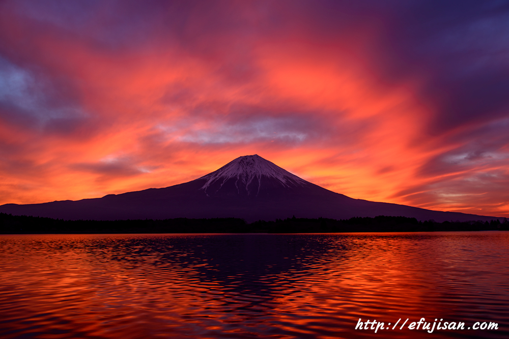 朝焼け 夕焼けと富士山の写真を多数公開 富士彩景