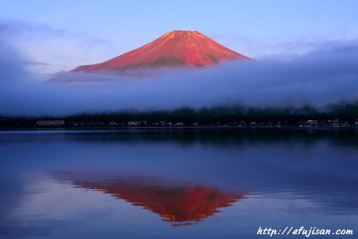 逆さ赤富士 富士彩景