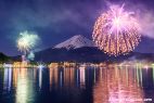 大輪・小輪｜河口湖冬の花火大会、富士山と花火を撮影
